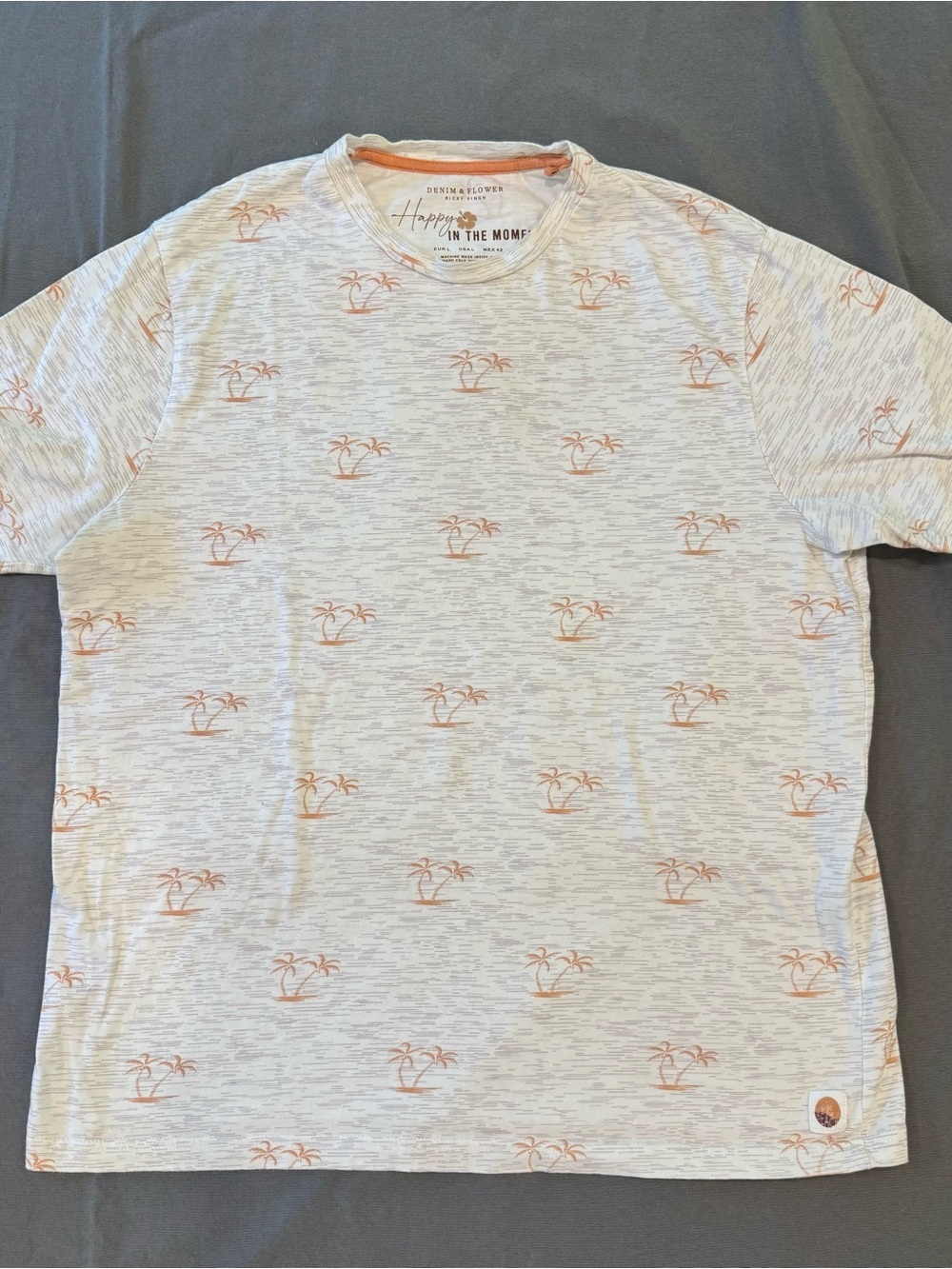 Denim & Flower "Happy In The Moment" Women's Palm Tree Coastal Summer T Shirt L